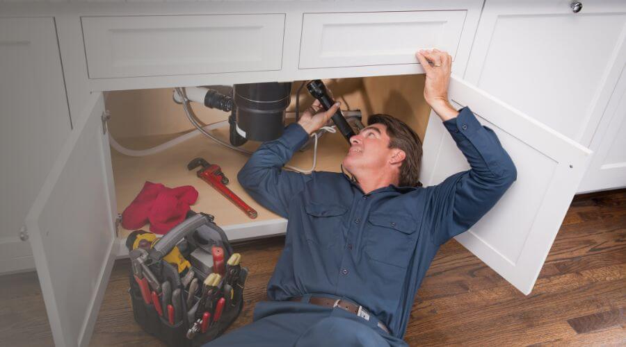 Expert burst pipe repair services in Farmersville, TX